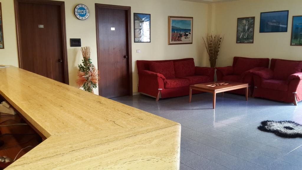Albergo Boccaccio Villa San Giovanni Zewnętrze zdjęcie