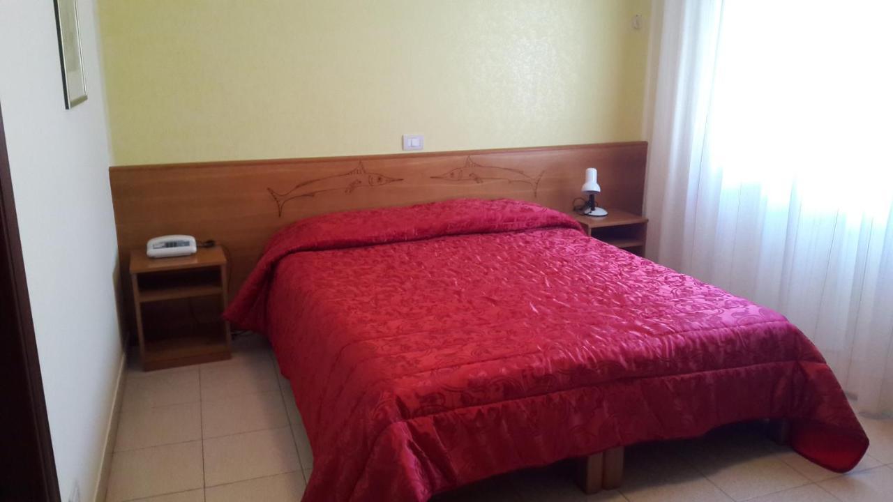 Albergo Boccaccio Villa San Giovanni Zewnętrze zdjęcie